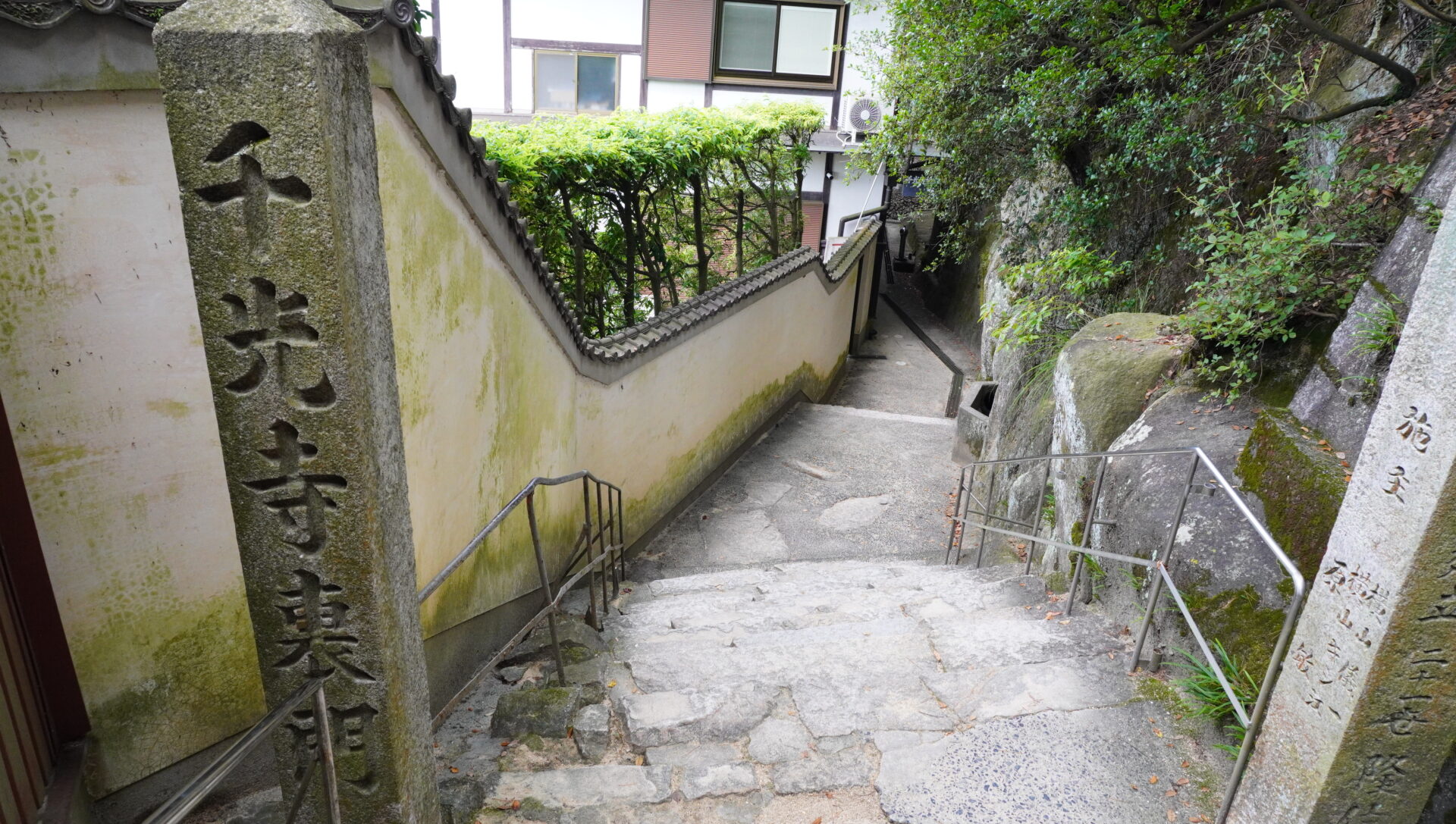 千光寺東門
