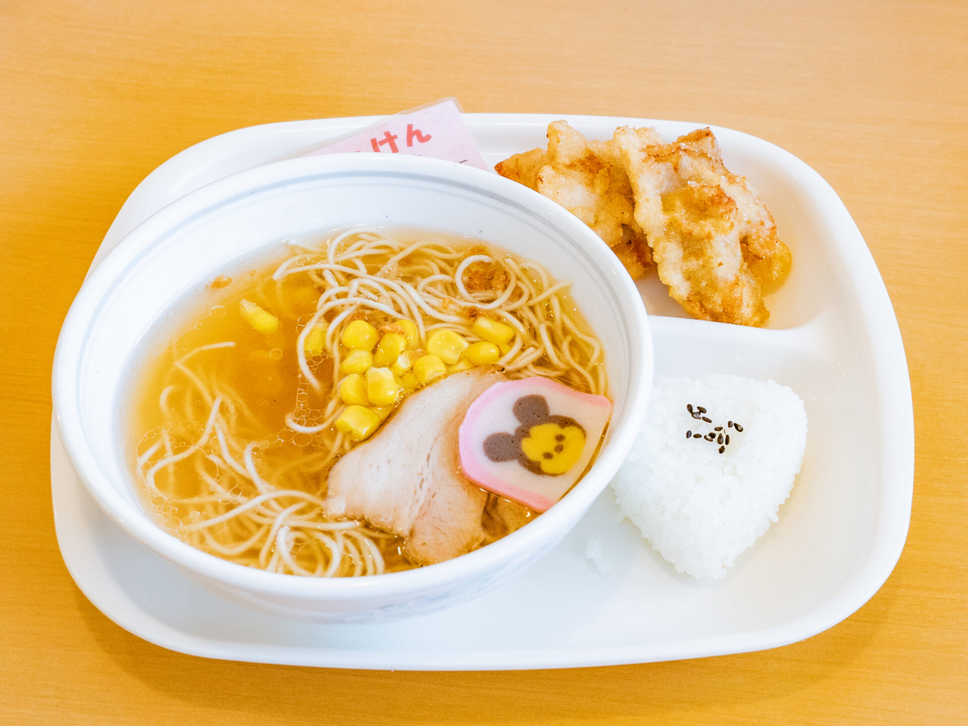 お子様セット（過去の訪問時に撮影）