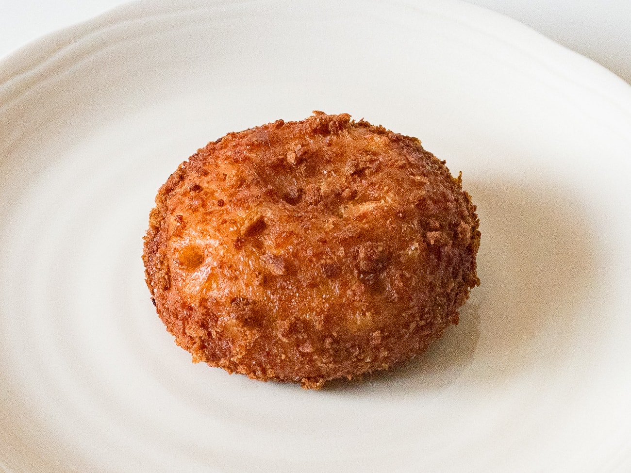 あさひベーカリー：牛煮込みカレーパン