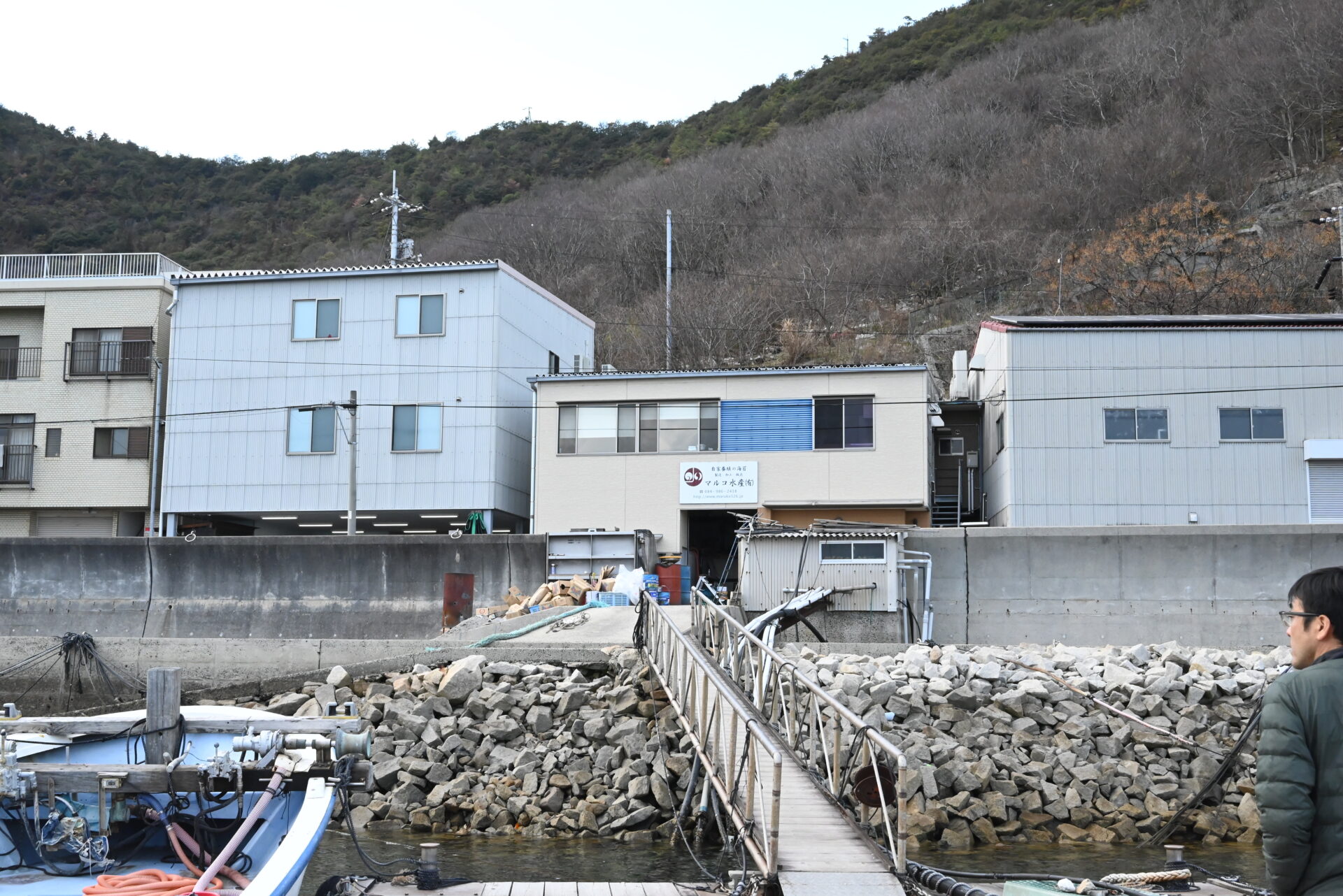海からみたマルコ水産