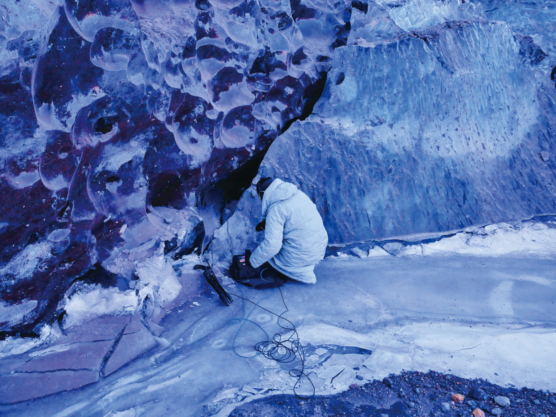 流氷地でのフィールドレコーディング【Photo : Ella Medicus】