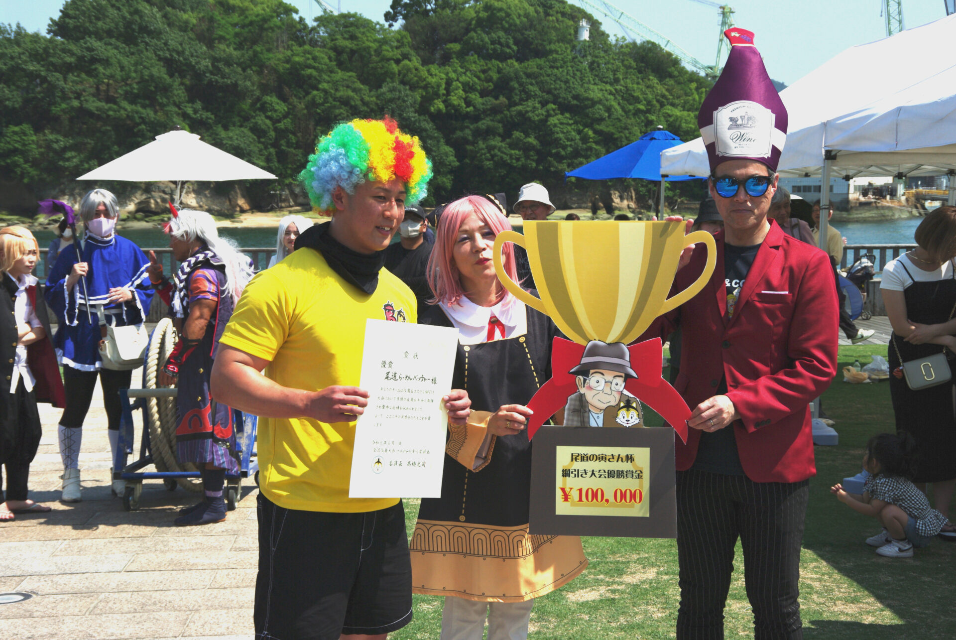 優勝した「尾道らーめんベッチャー」チーム