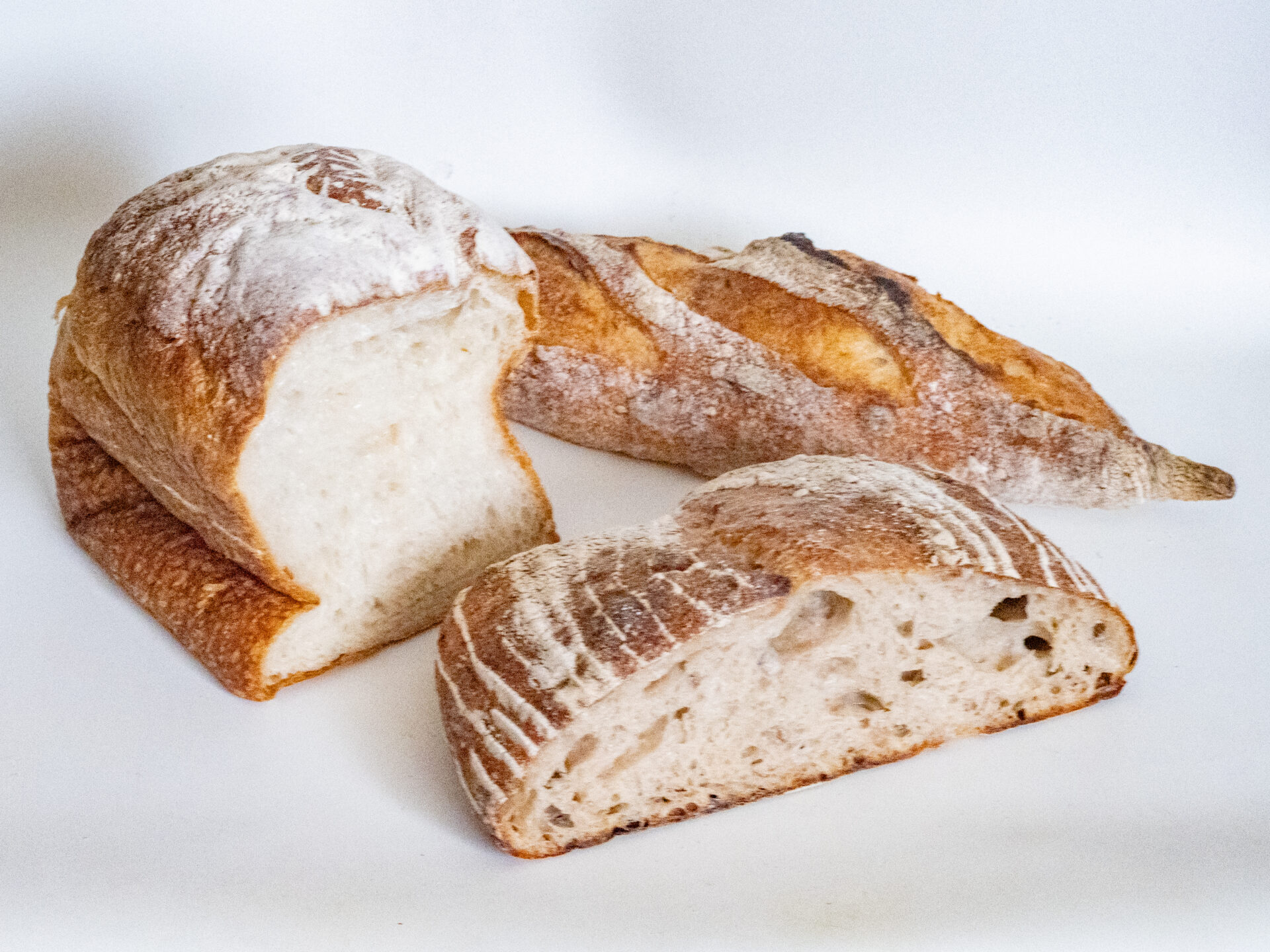 ブランジェリー・エ・トゥレトゥール・フジワラ：食事系のパン3種