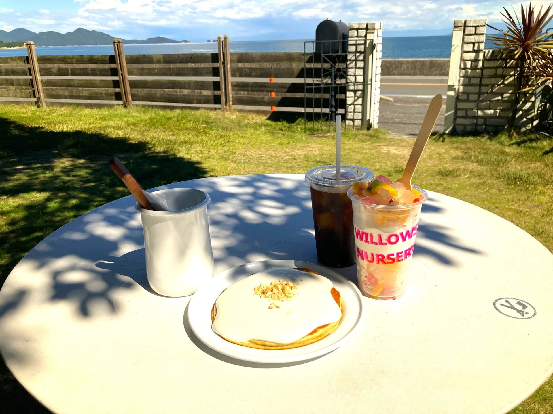 WILLOWS NURSERY ～ 木陰で食事ができるしまなみ海道・向島のハワイアンカフェ