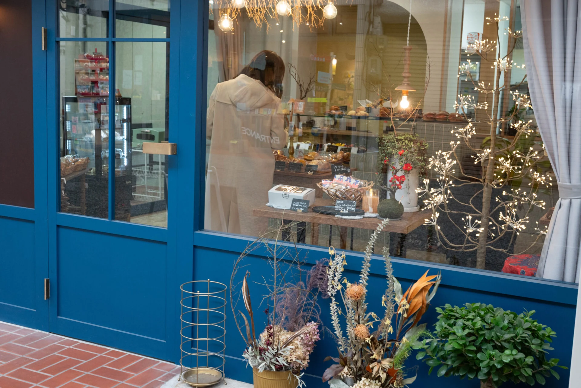 おしゃれな外観や内装にも注目