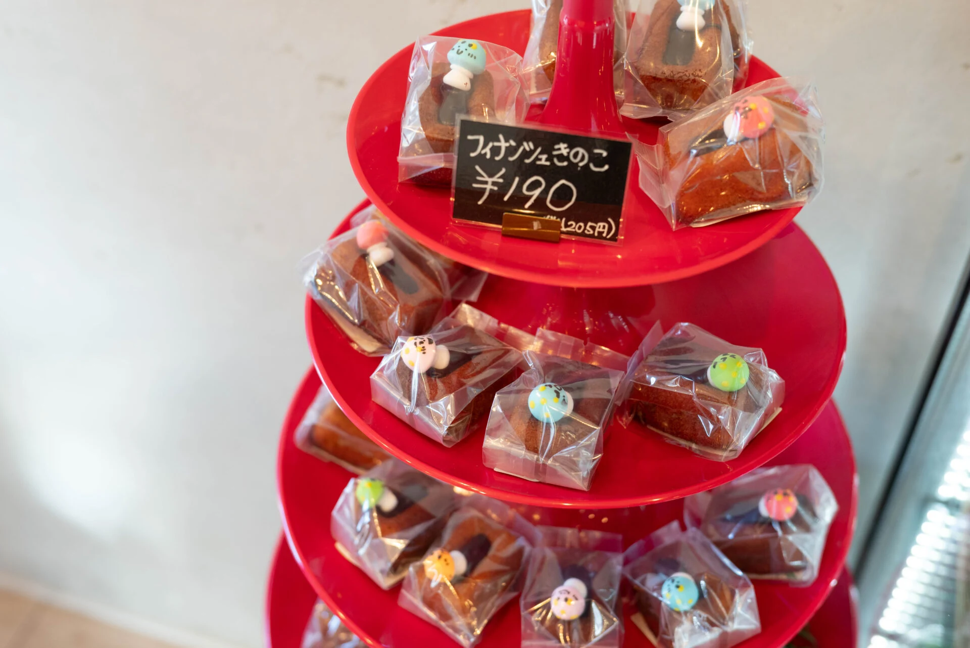 笑った顔、いたずらそうな顔など、1つとして同じ表情がない