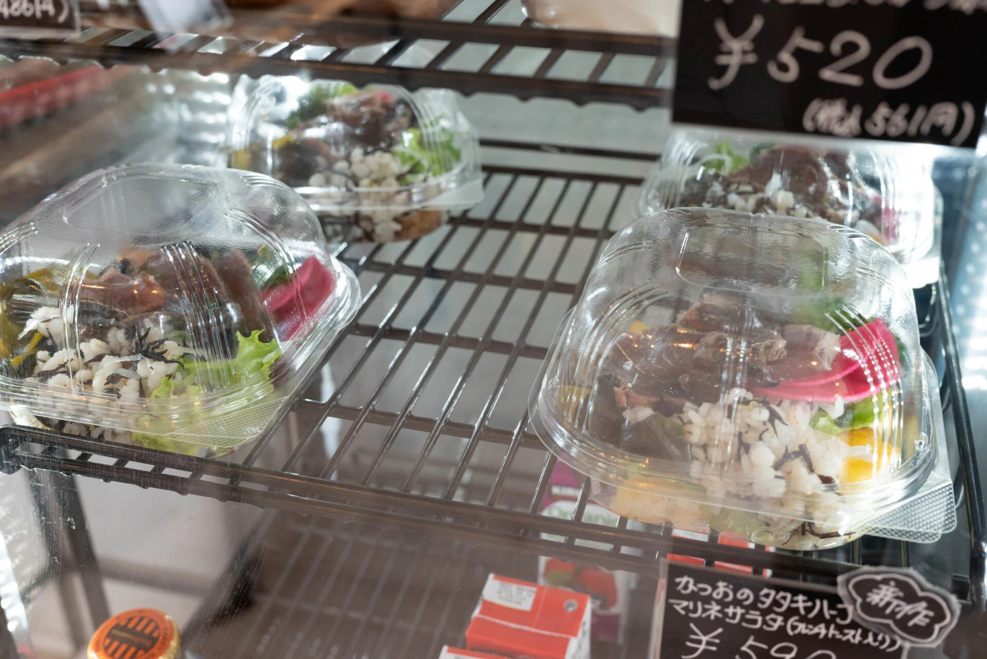 これ1つで食事が完結するフレンチトースト入りのサラダ