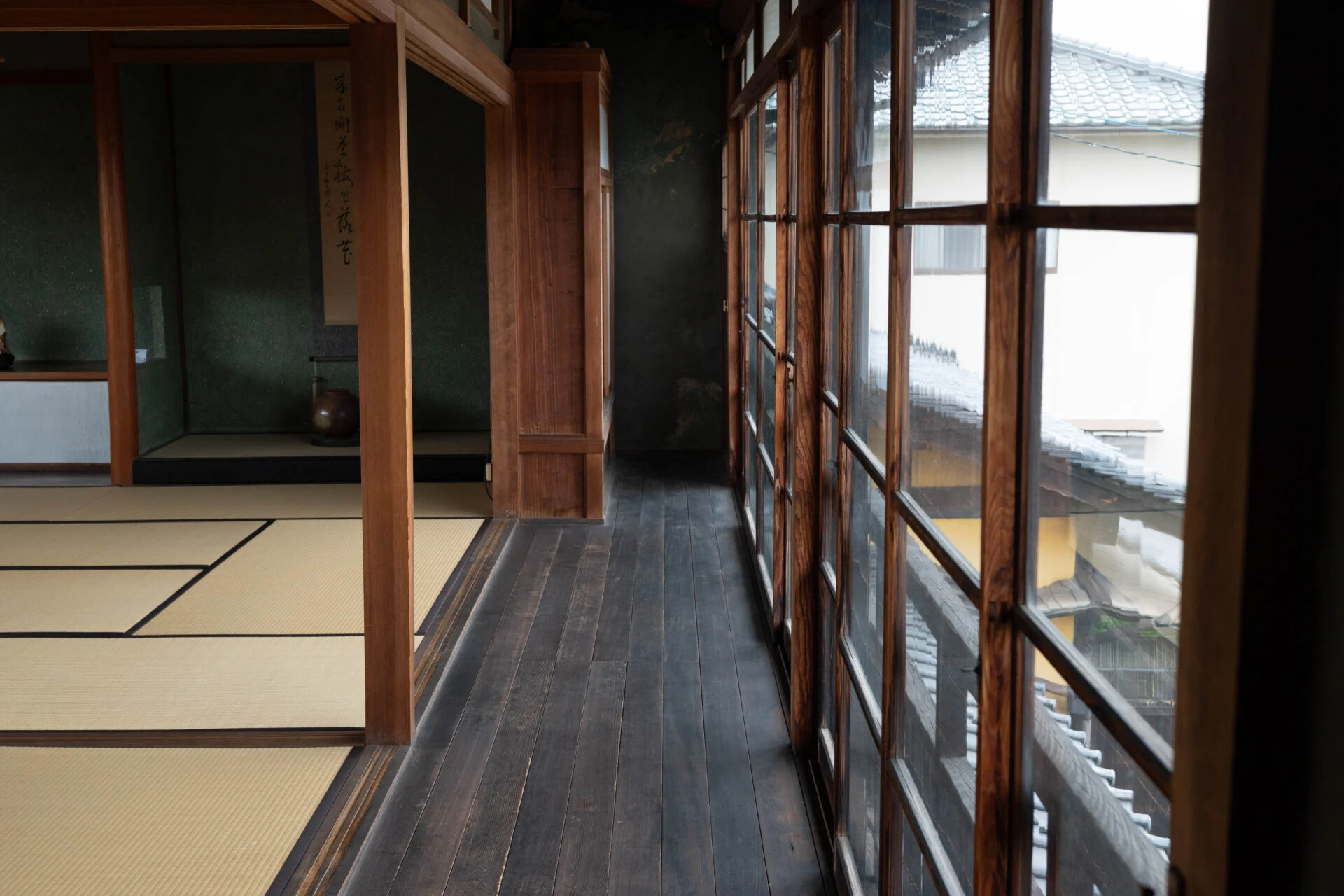 懐かしさを感じる廊下